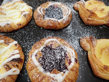 ﾌ_ブルーベリーデニッシュ